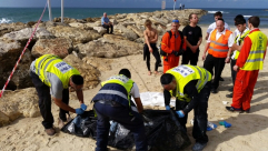 بالصور: العثور على جثة غريق بالقرب من مسجد حسن بك شمال مدينة يافا